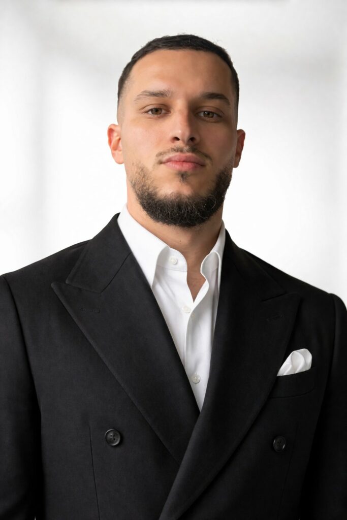 Maître Baptiste-Mohamed Khounchef, avocat à Paris 16e